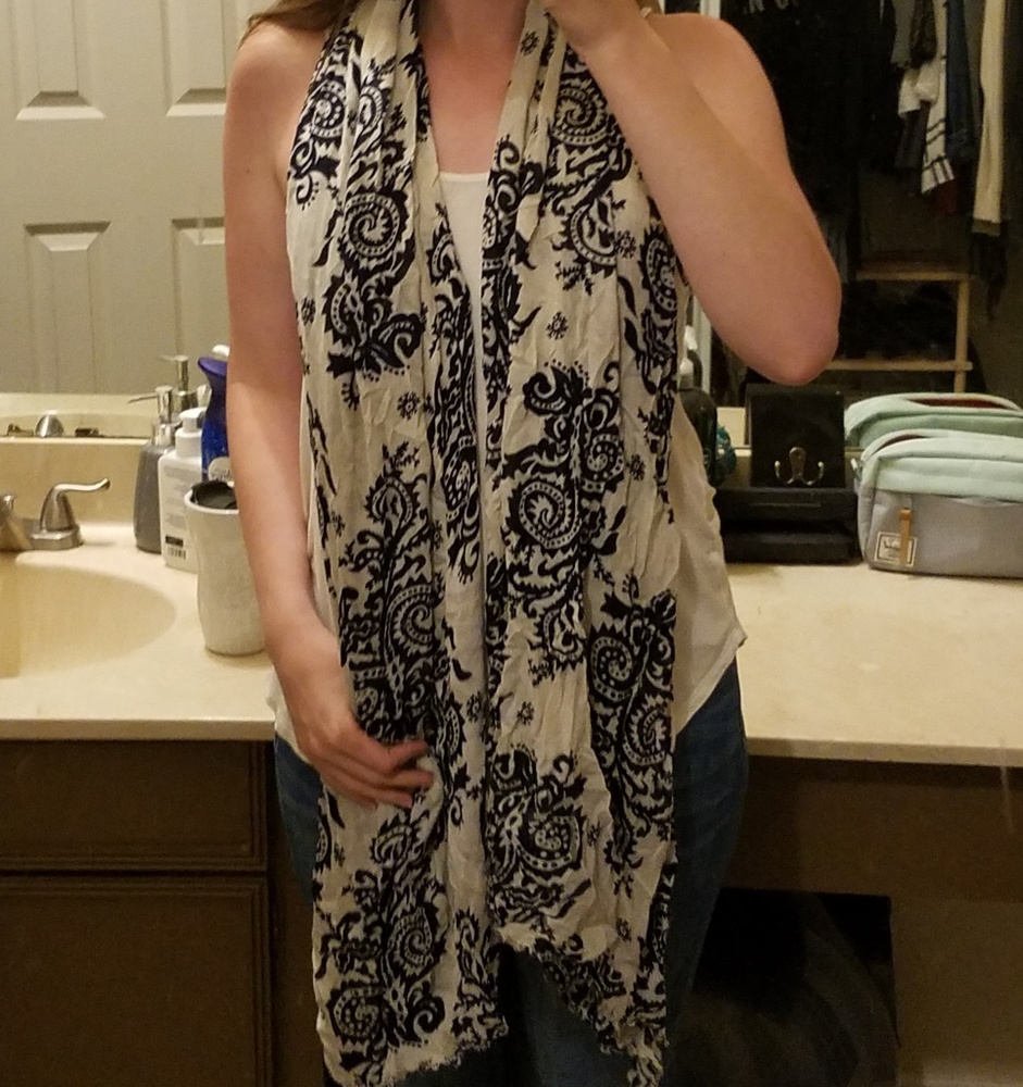 Navy and Cream Paisley Scarf